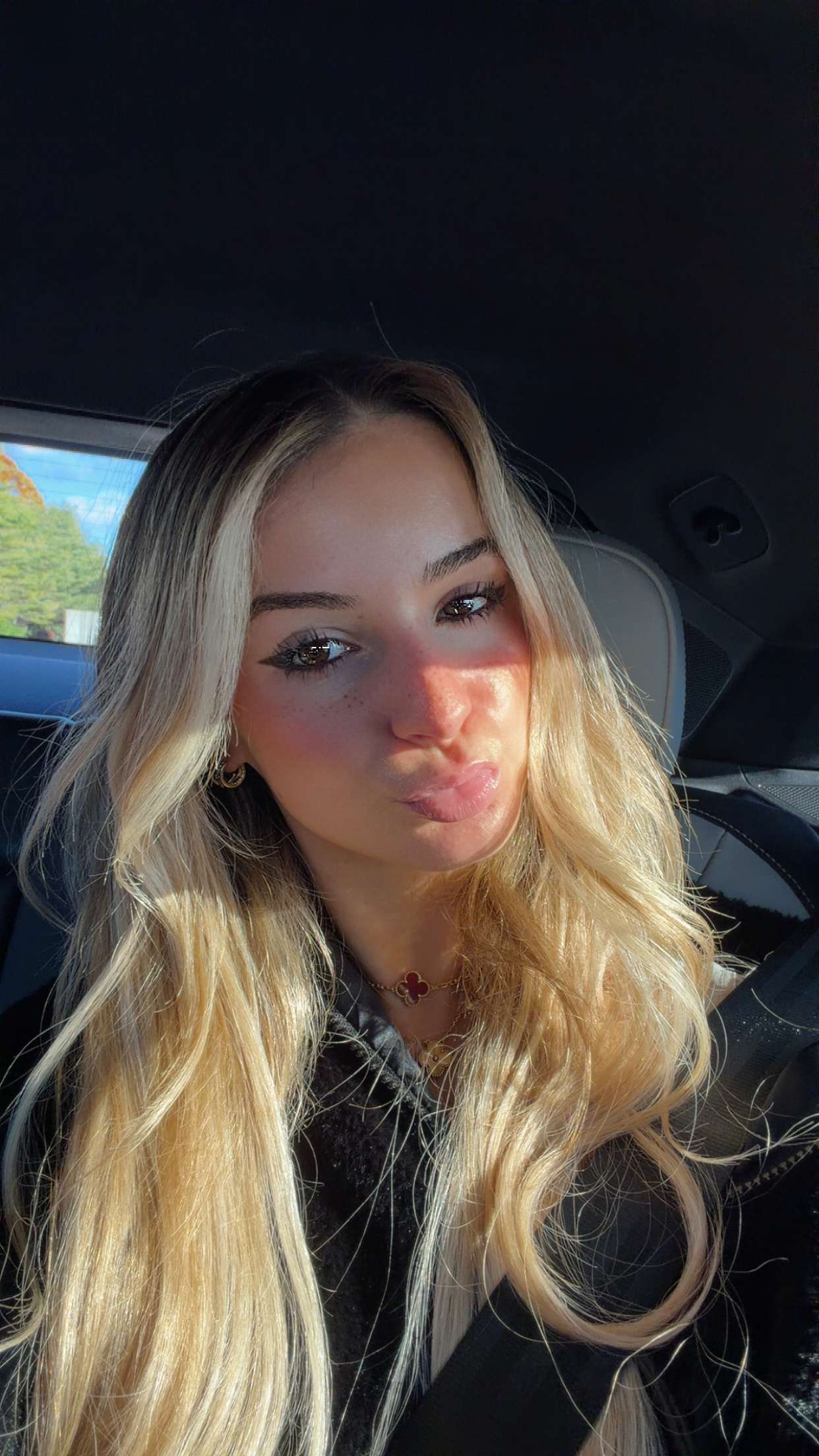 kaitlyn_krems snapchat image archive image