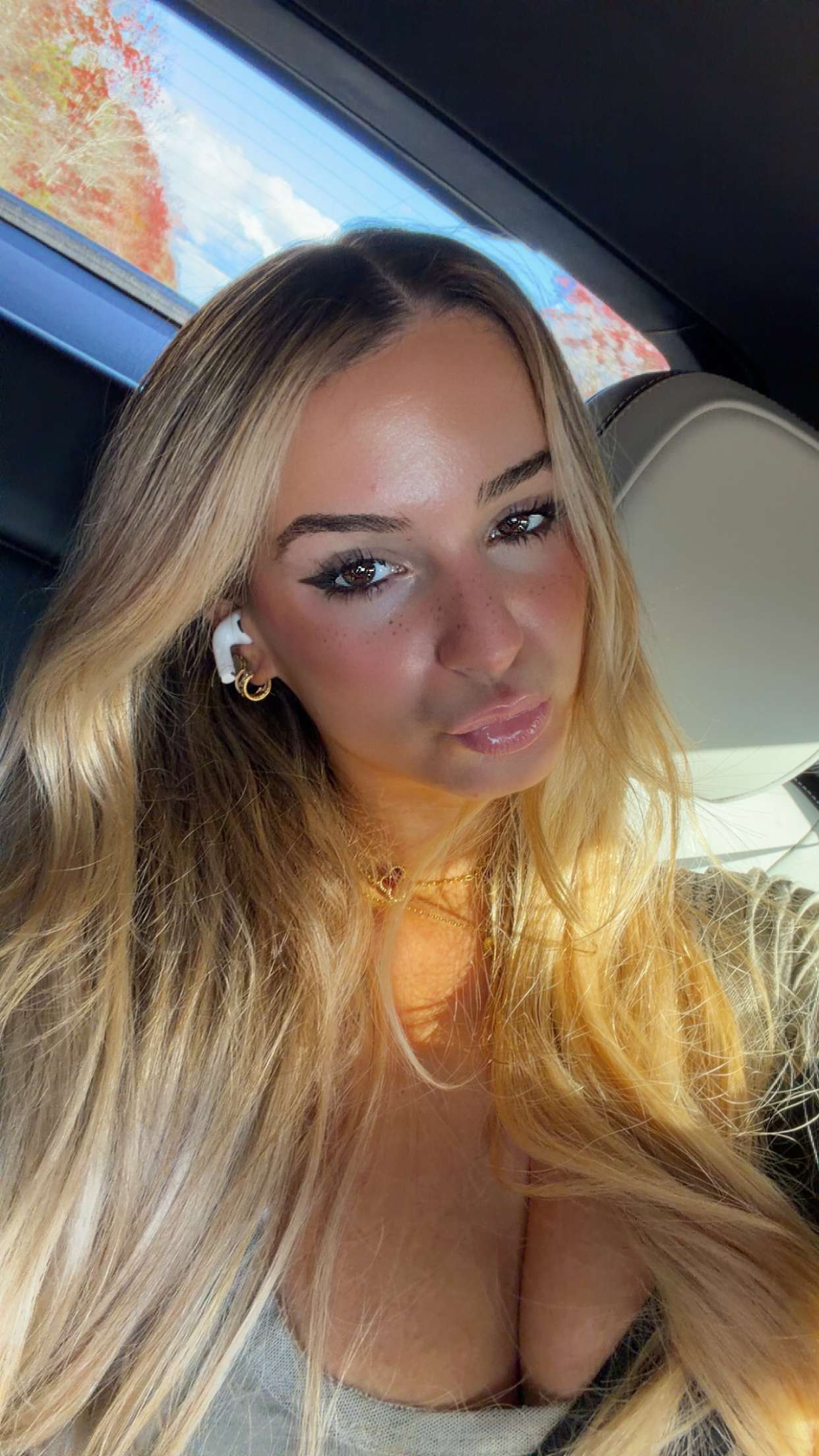 kaitlyn_krems snapchat image archive image