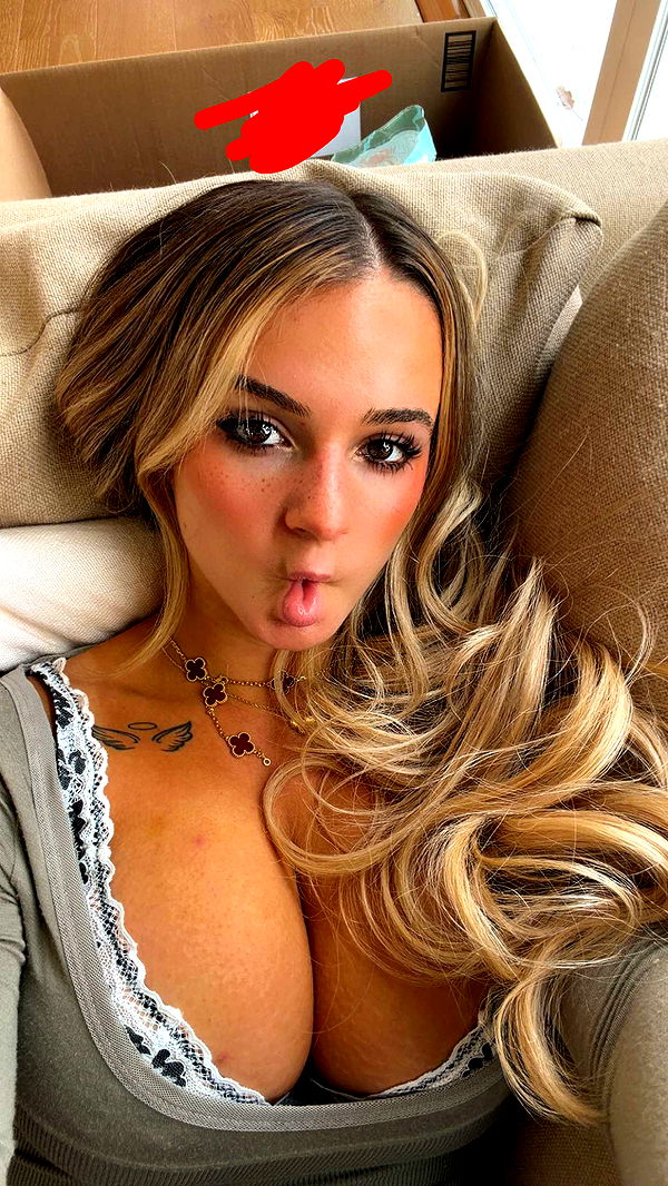 kaitlyn_krems image ~ Altpins