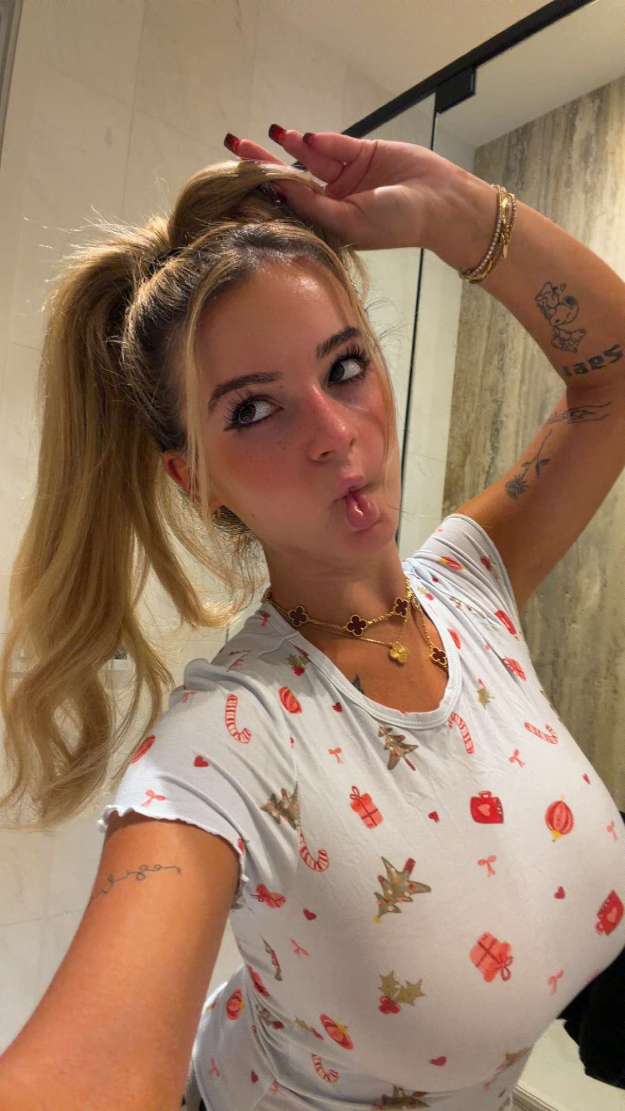 kaitlyn_krems snapchat image archive image