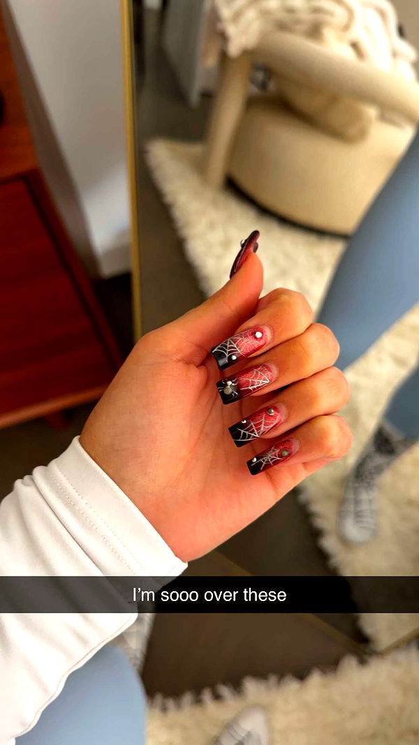 kaitlyn_krems image ~ Altpins