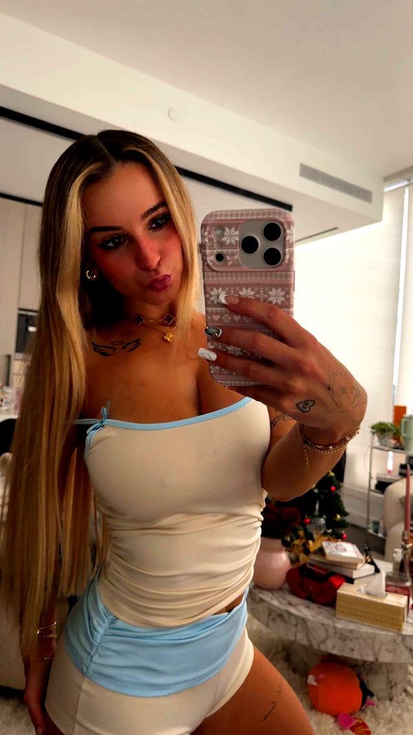 kaitlyn_krems image ~ Altpins