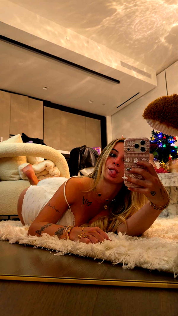 kaitlyn_krems image ~ Altpins