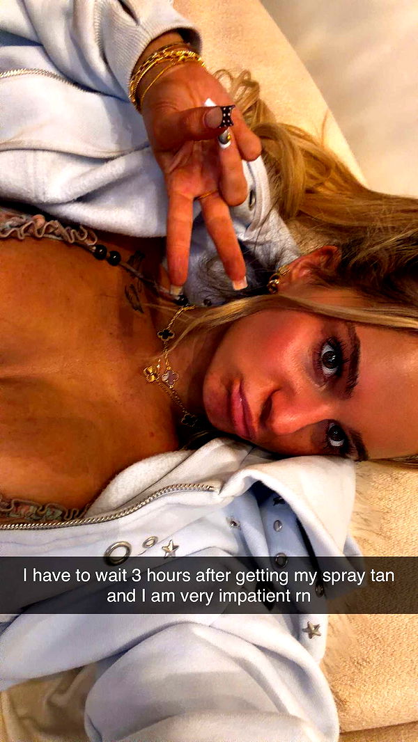 kaitlyn_krems image ~ Altpins