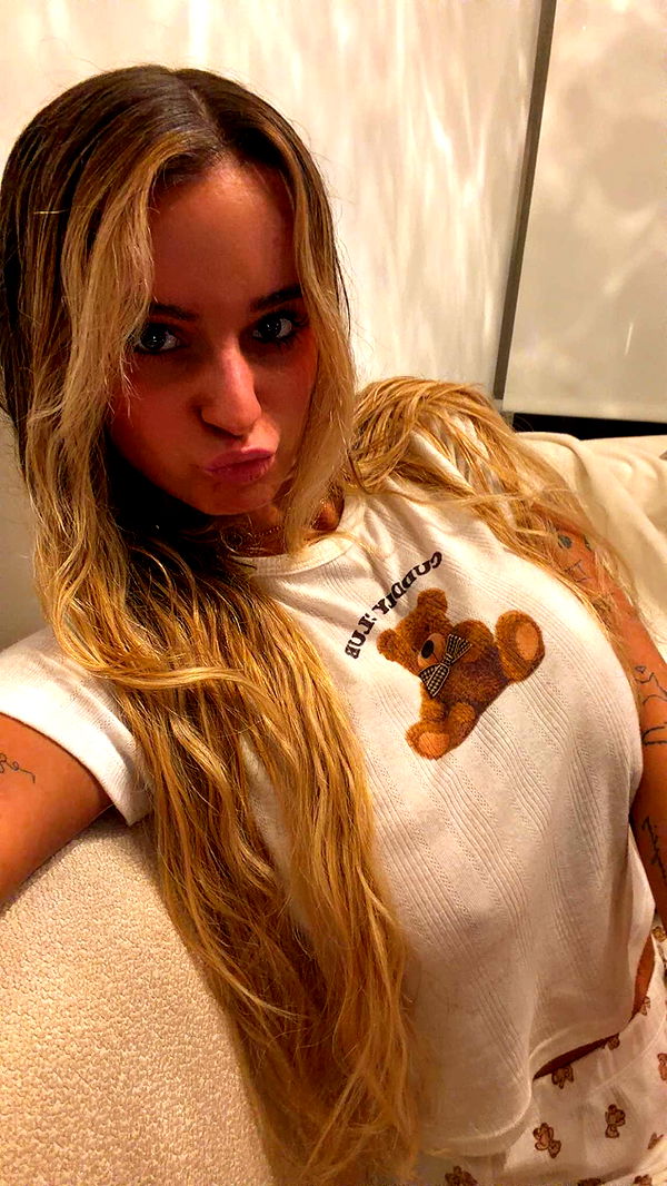 kaitlyn_krems image ~ Altpins