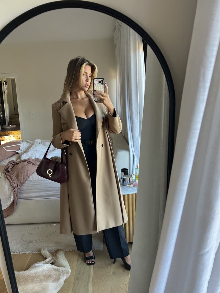 karajewelll snapchat image archive image