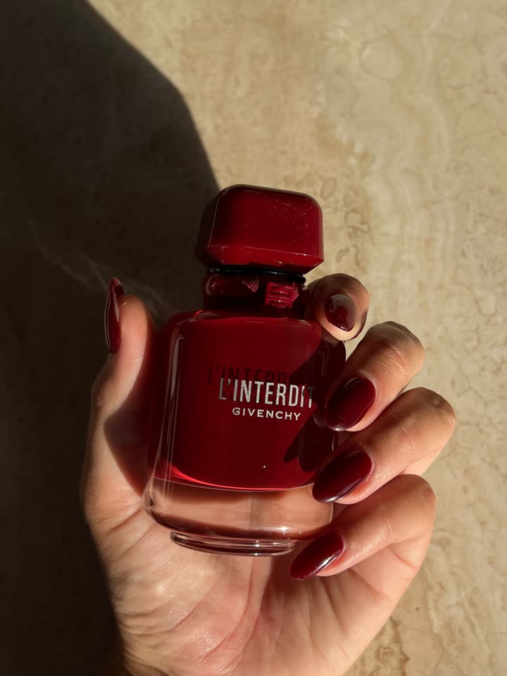 karajewelll snapchat image archive image