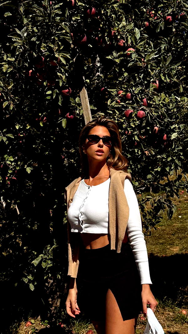 karajewelll image ~ Altpins