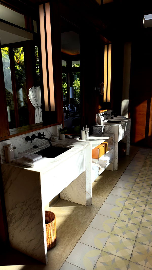 karajewelll image ~ Altpins