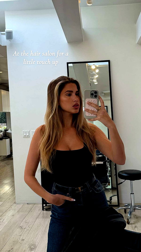 karajewelll image ~ Altpins