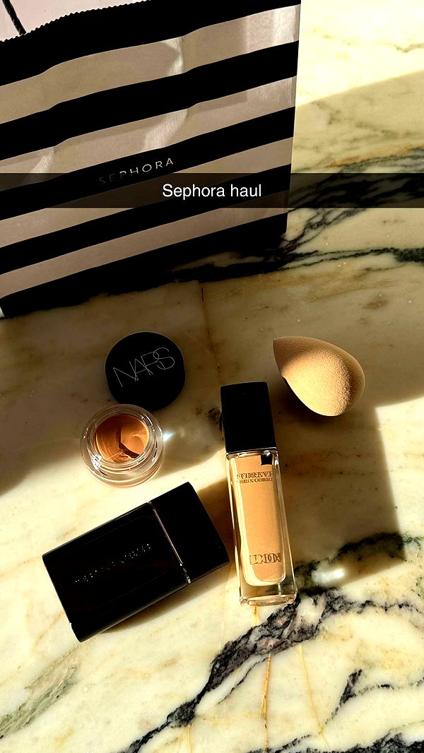 karajewelll image ~ Altpins