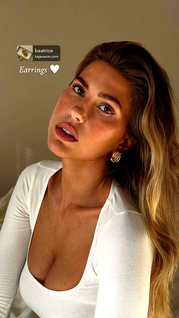 karajewelll image ~ Altpins