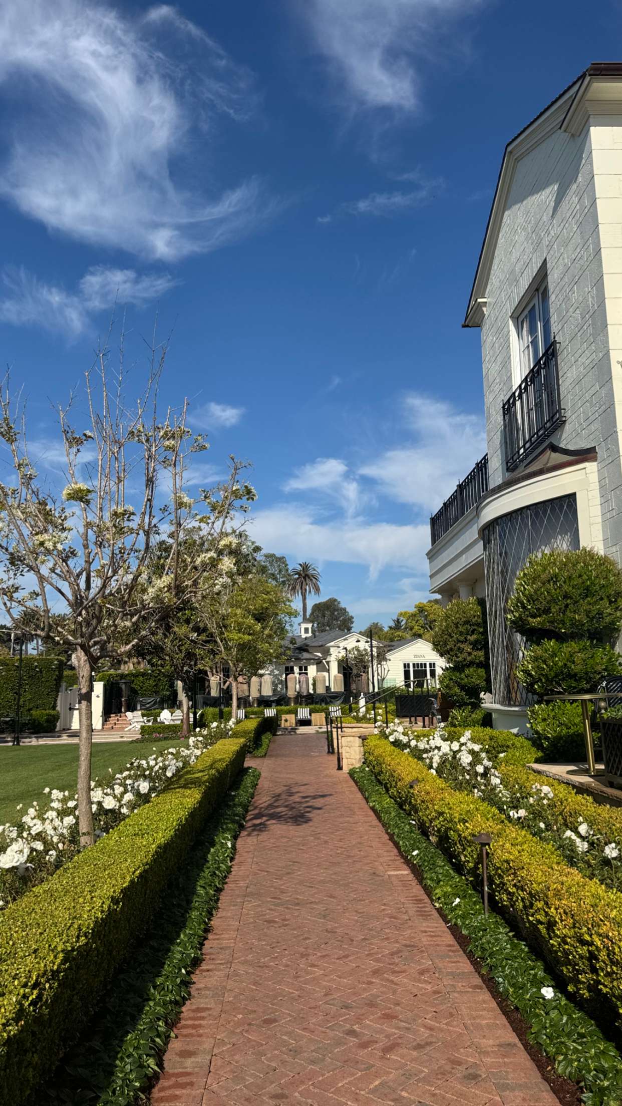 karajewelll snapchat image archive image