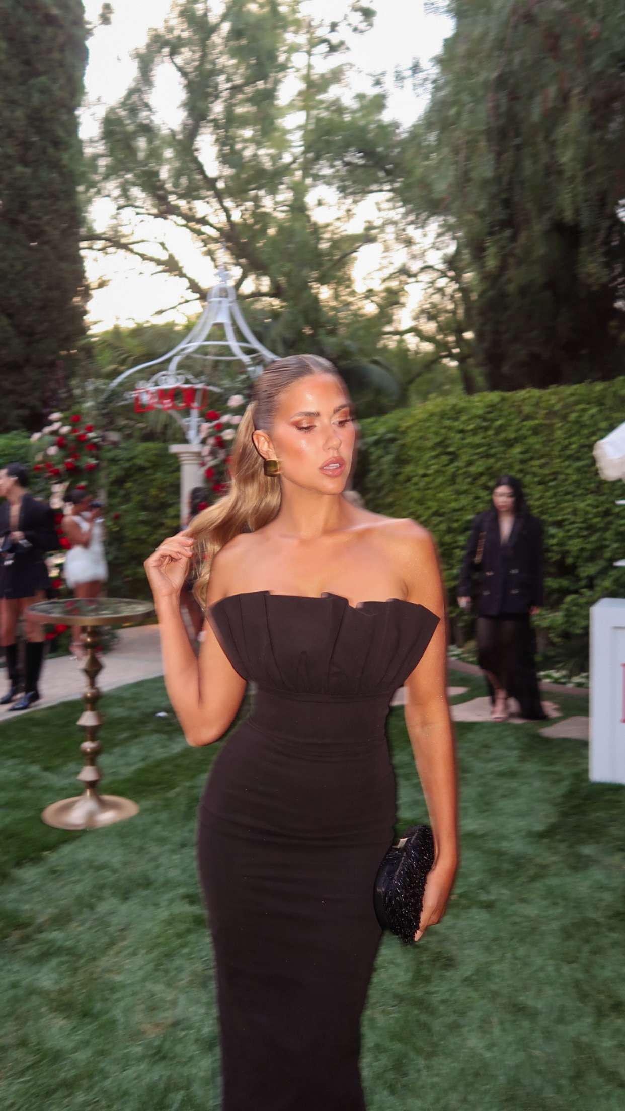 karajewelll snapchat image archive image