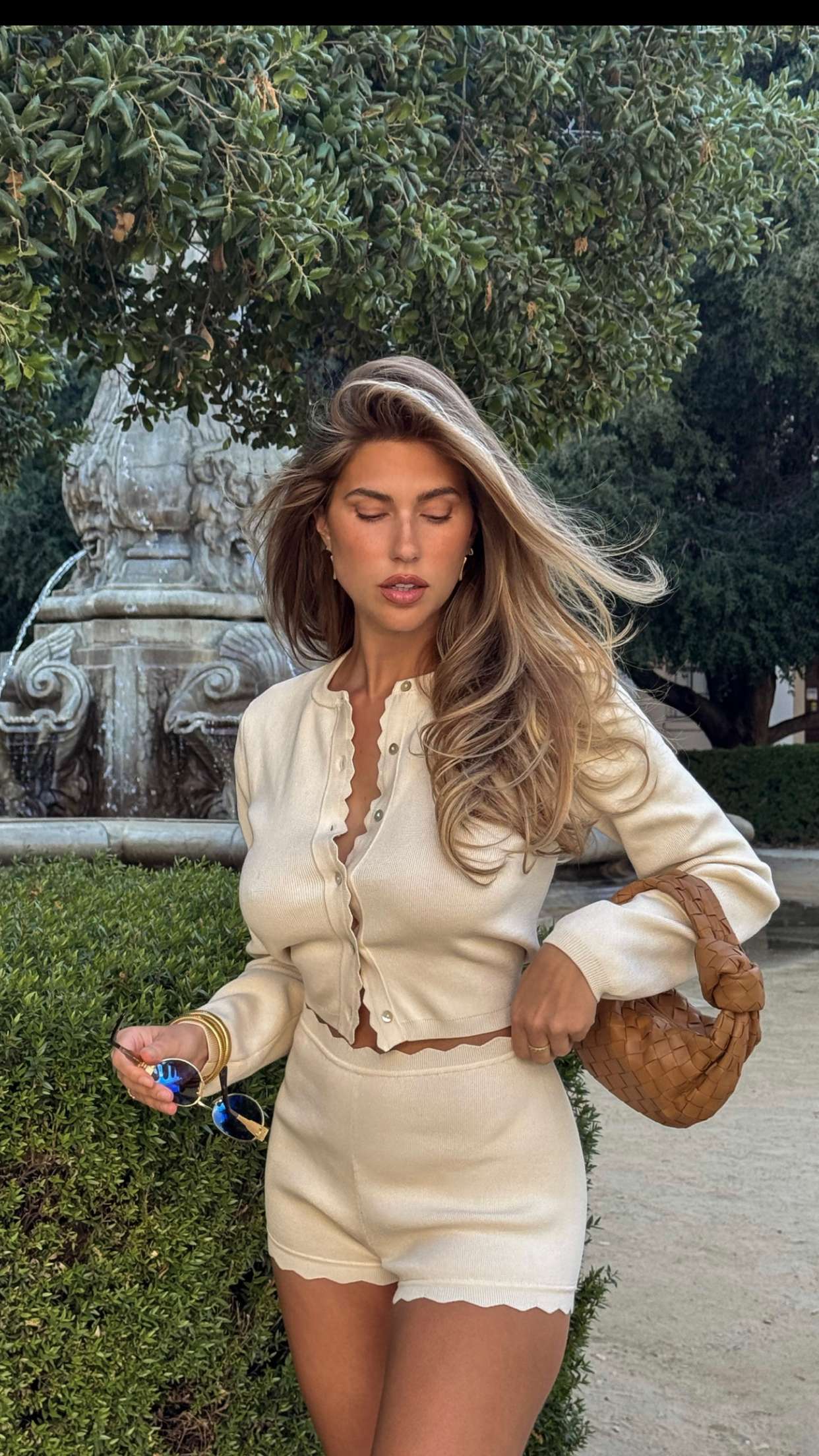 karajewelll snapchat image archive image