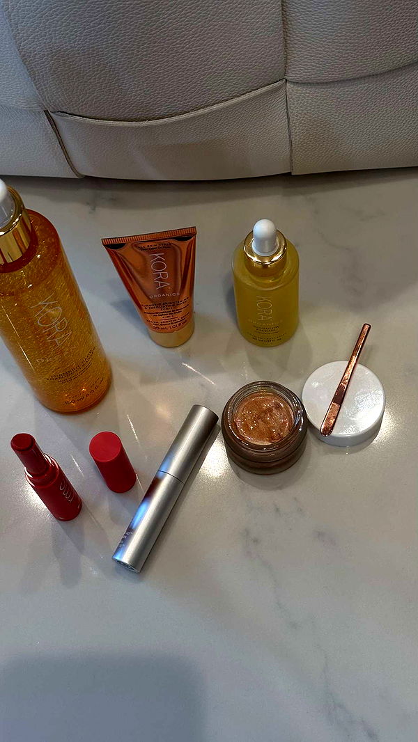 karajewelll image ~ Altpins