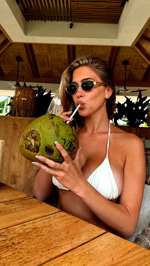 karajewelll image ~ Altpins