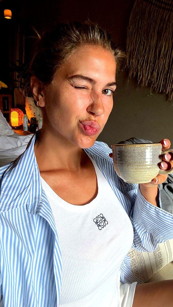 karajewelll image ~ Altpins