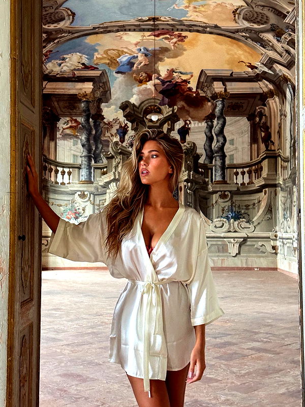 karajewelll image ~ Altpins