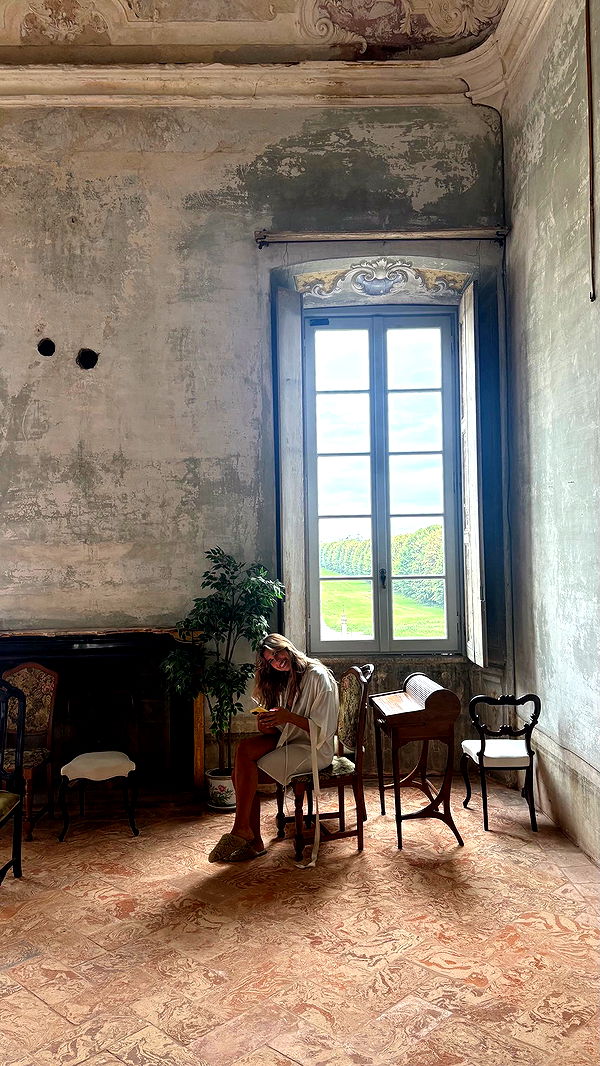 karajewelll image ~ Altpins