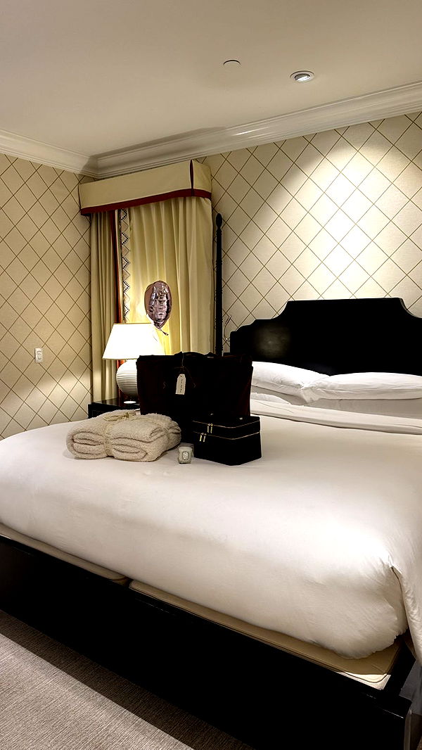 karajewelll image ~ Altpins