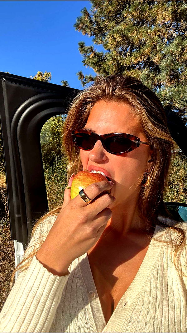 karajewelll image ~ Altpins