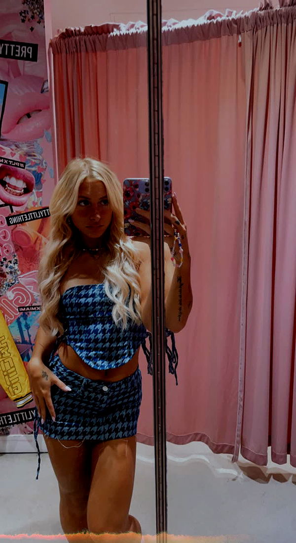 kaygcarlson image ~ Altpins