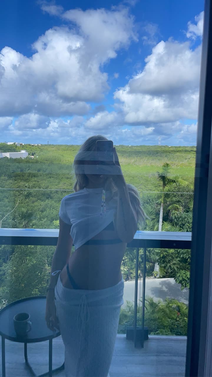 kaygcarlson snapchat image archive image