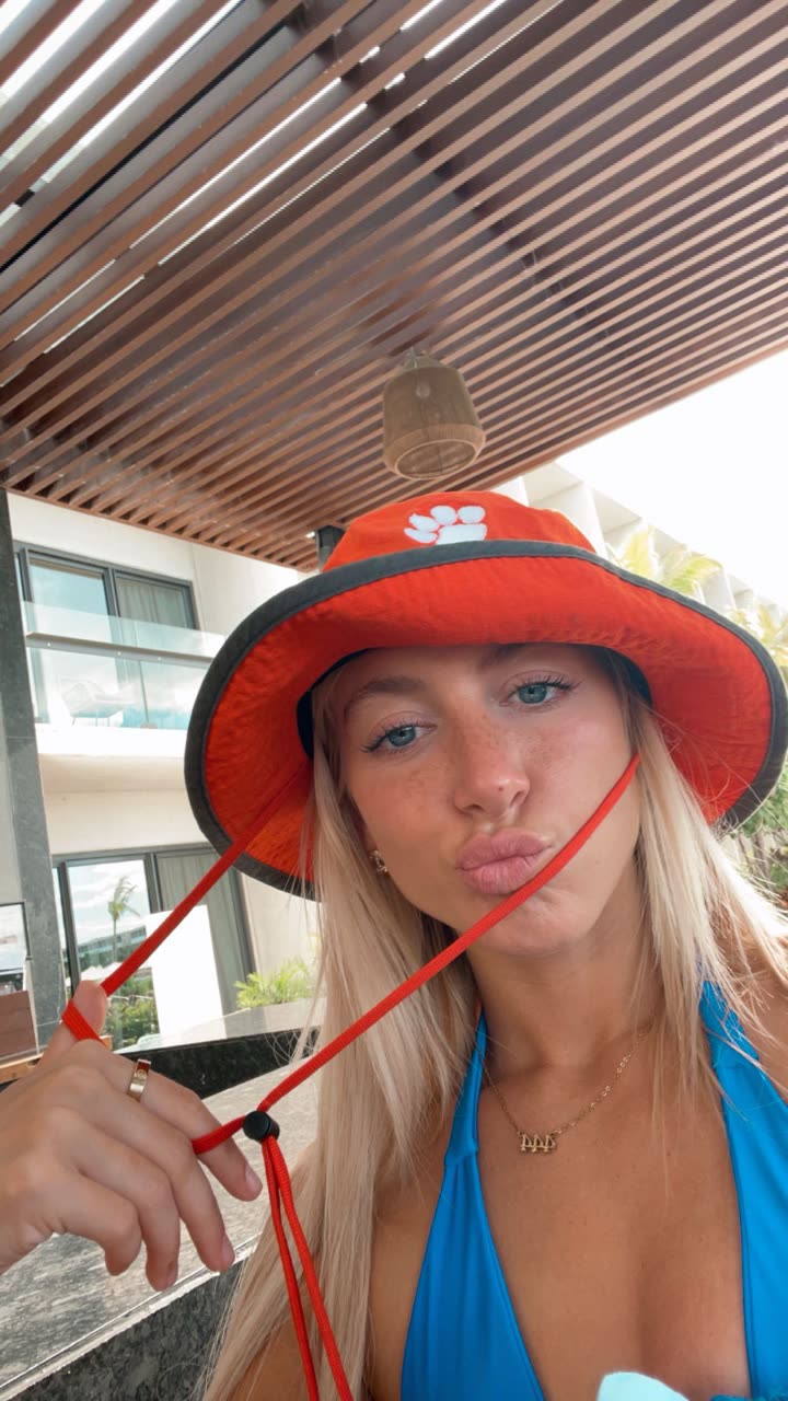 kaygcarlson snapchat image archive image