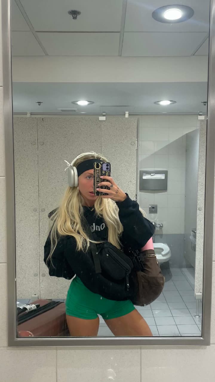 kaygcarlson snapchat image archive image