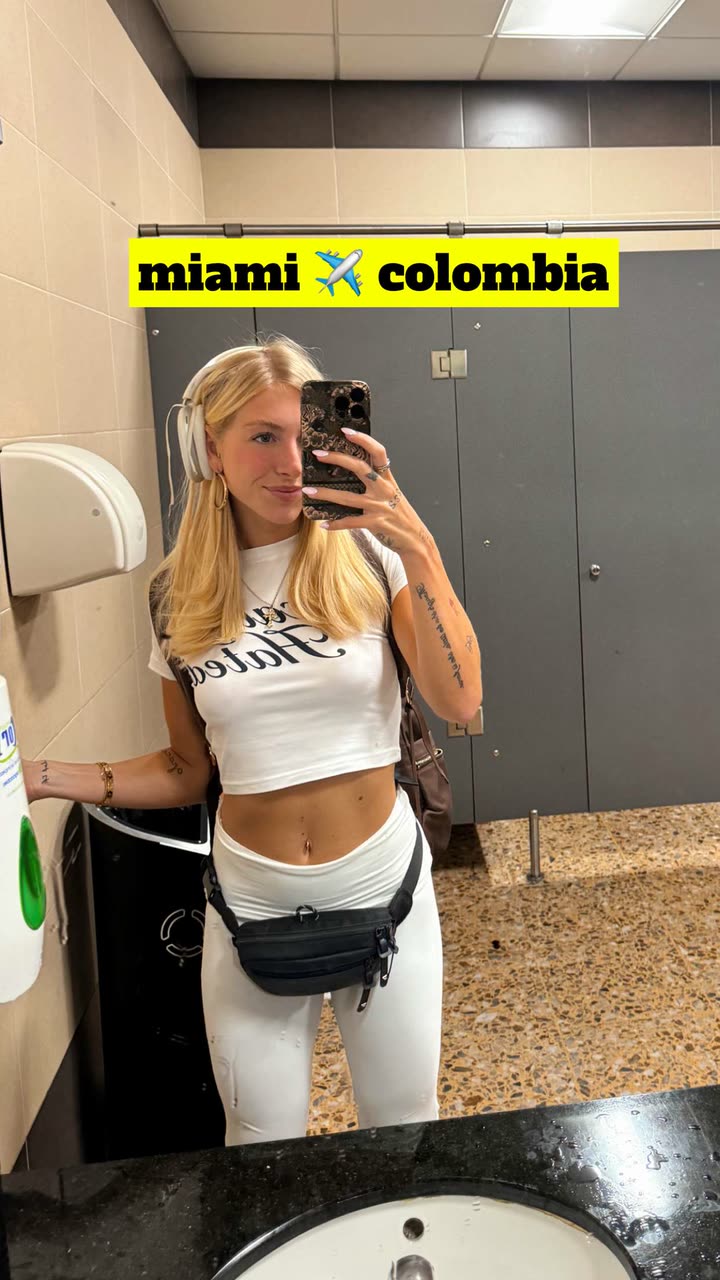 kaygcarlson snapchat image archive image