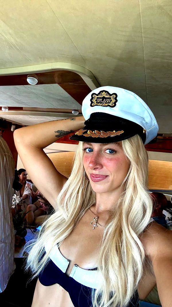 kaygcarlson image ~ Altpins