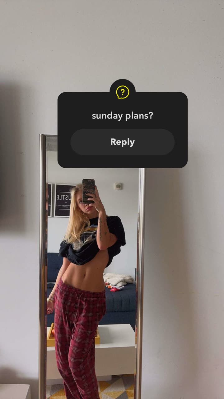 kaygcarlson snapchat image archive image