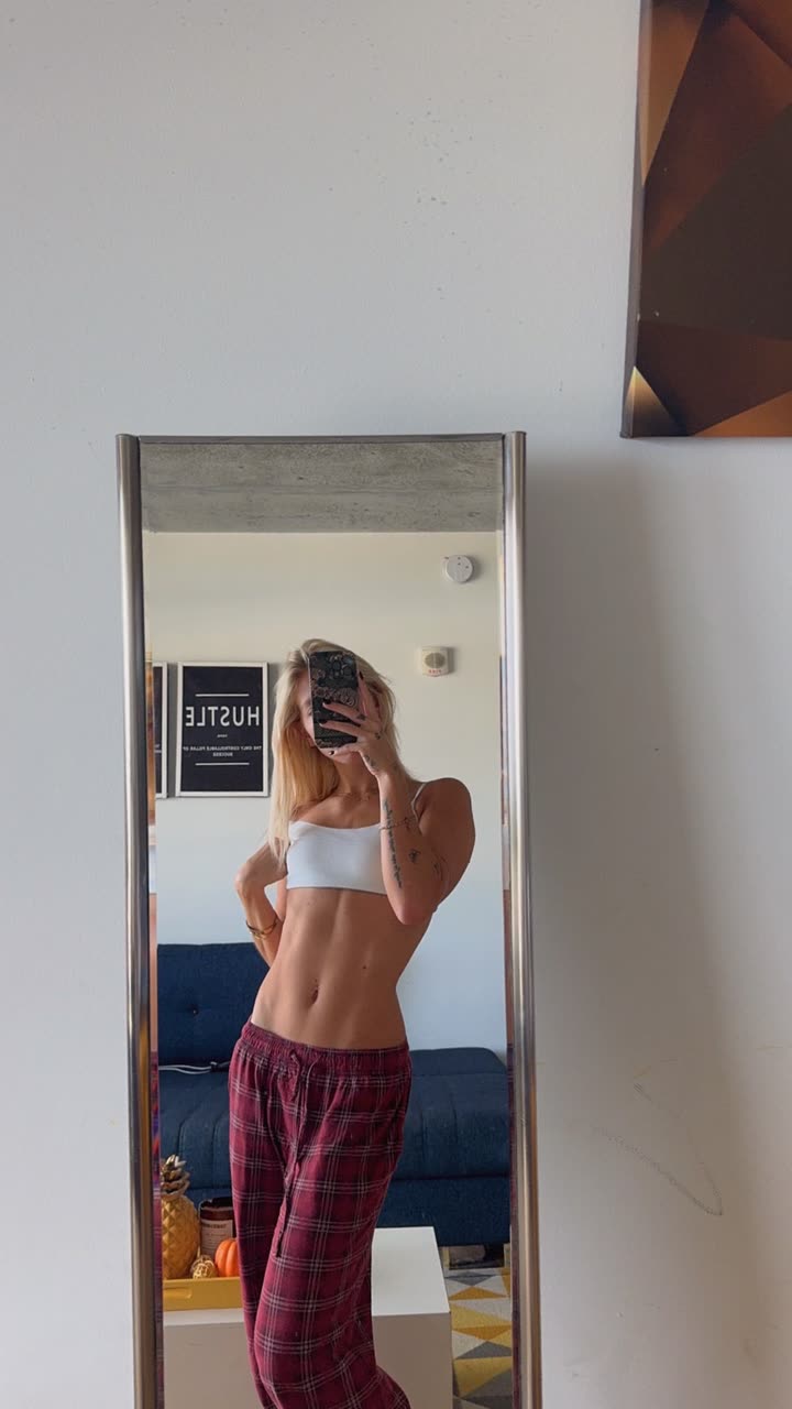 kaygcarlson snapchat image archive image