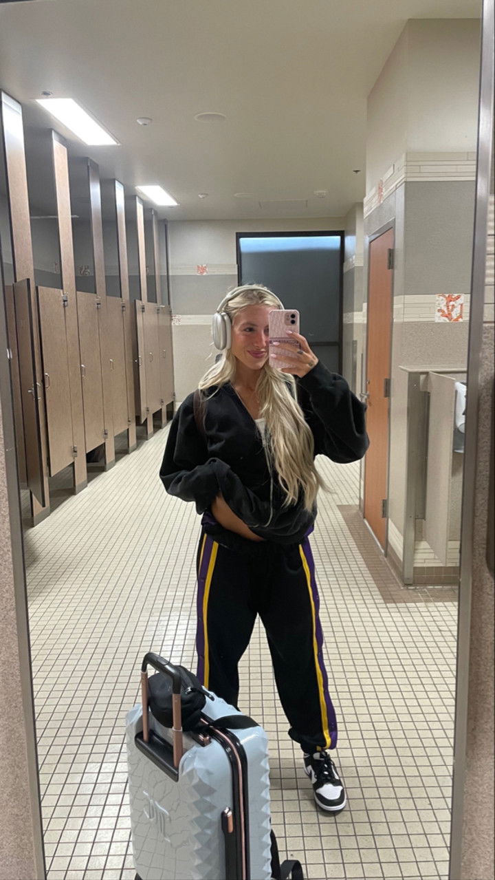 kaygcarlson snapchat image archive image