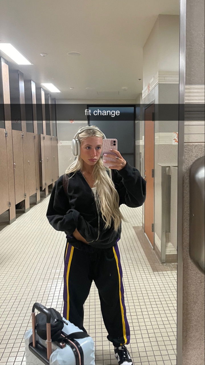 kaygcarlson snapchat image archive image