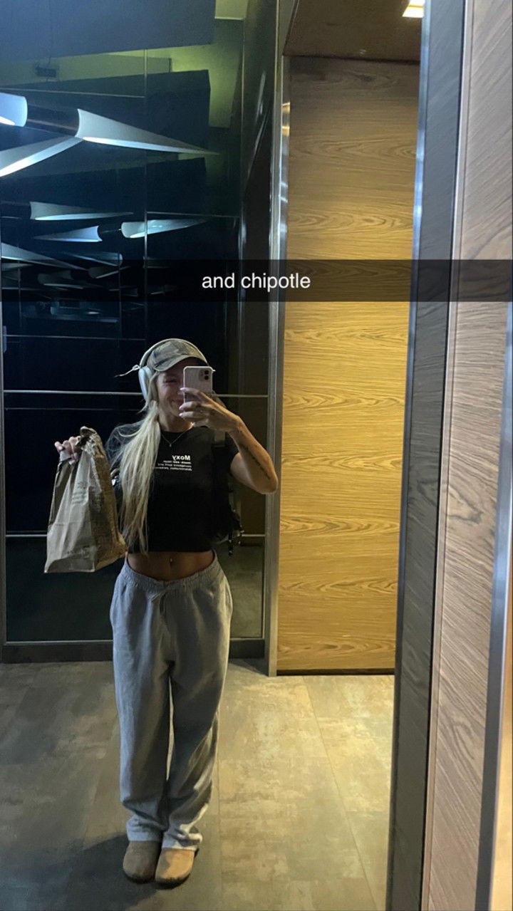 kaygcarlson snapchat image archive image