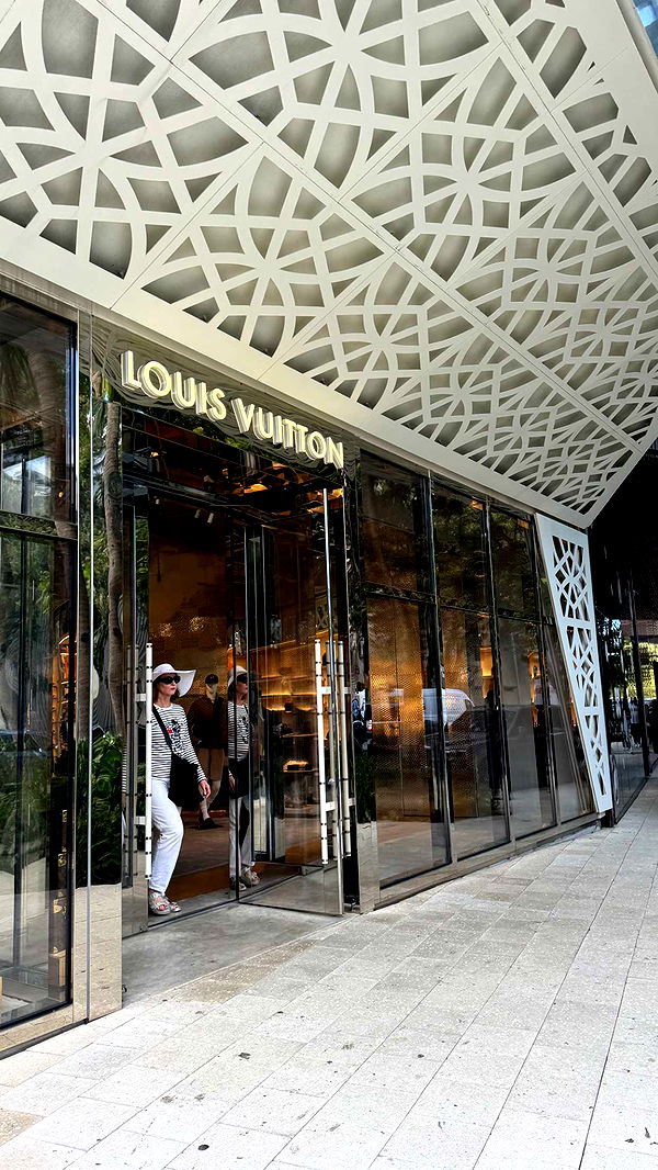 kaygcarlson image ~ Altpins