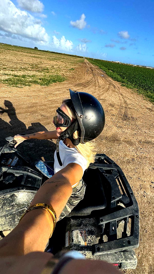 kaygcarlson image ~ Altpins