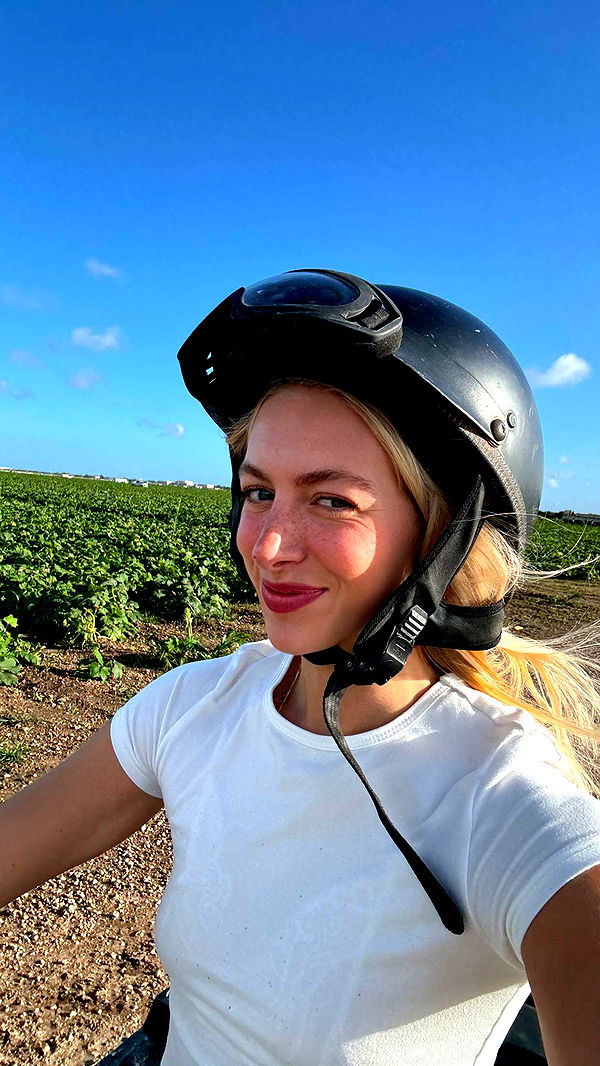 kaygcarlson image ~ Altpins