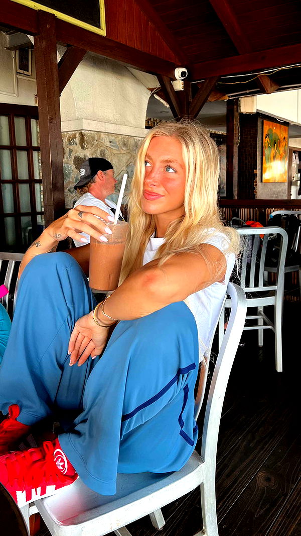 kaygcarlson image ~ Altpins