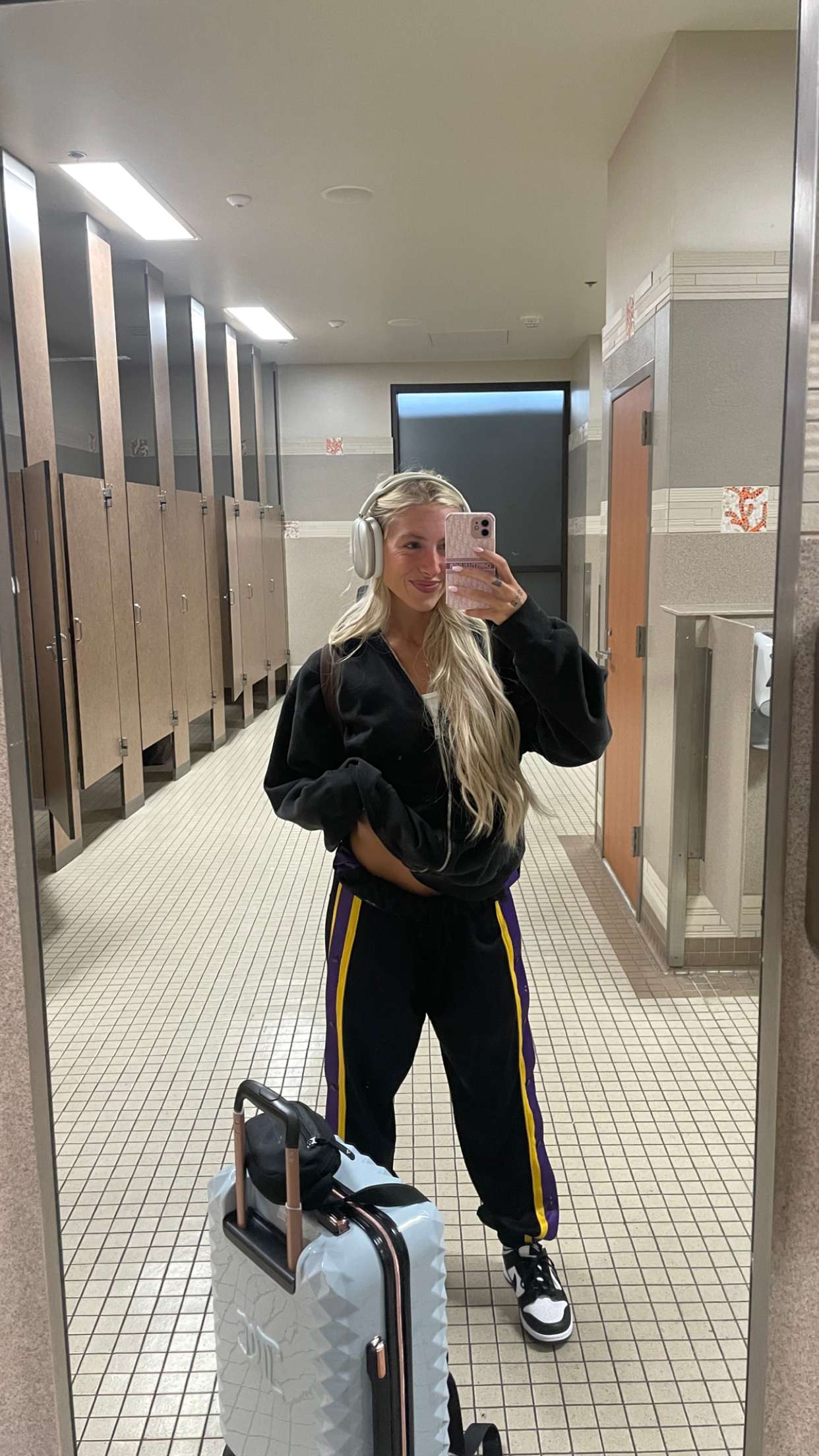 kaygcarlson snapchat image archive image