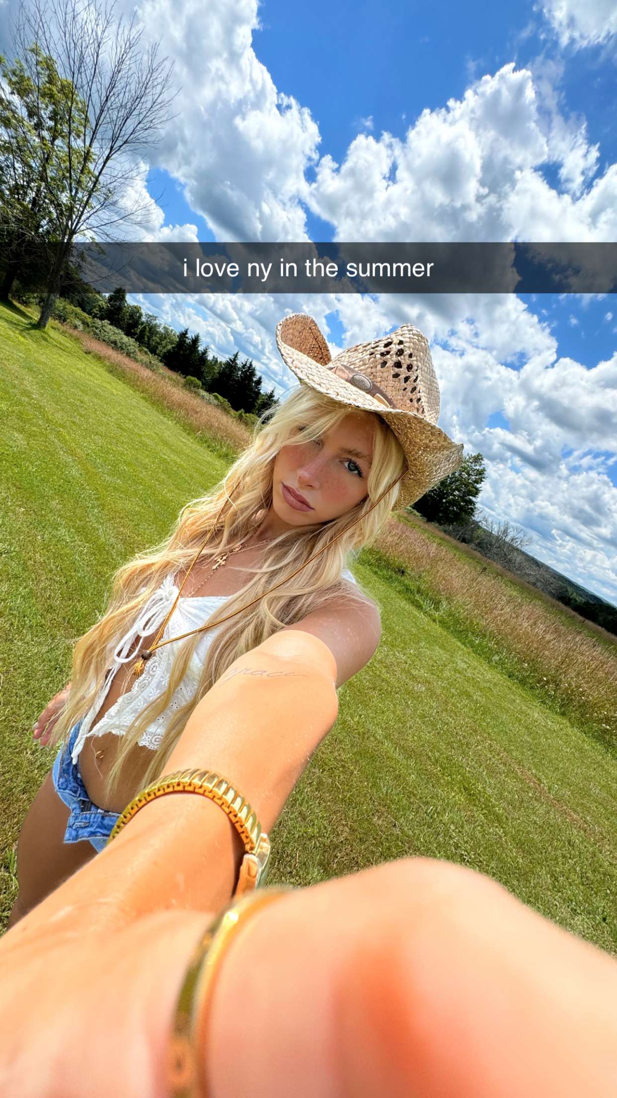 kaygcarlson snapchat image archive image