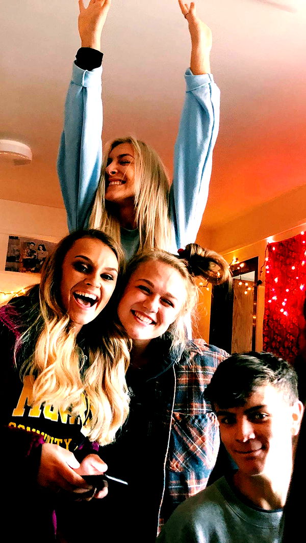 kaygcarlson image ~ Altpins