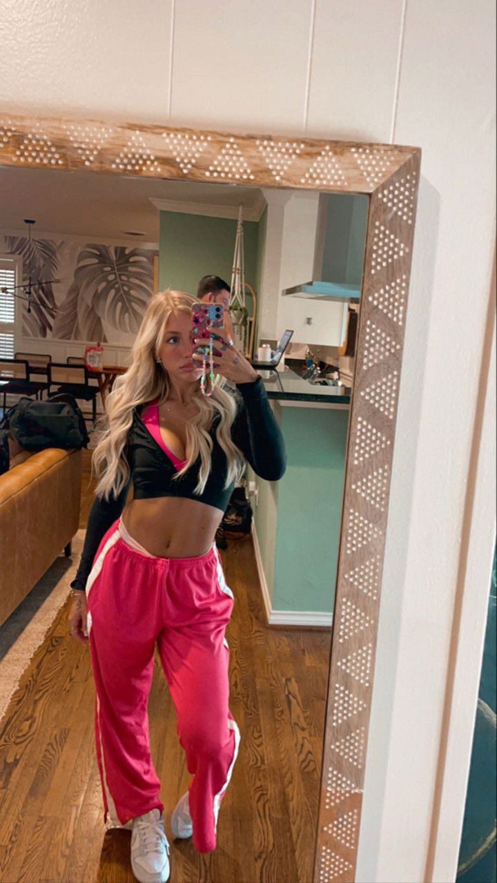 kaygcarlson snapchat image archive image