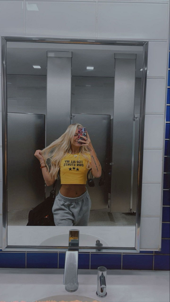 kaygcarlson snapchat image archive image