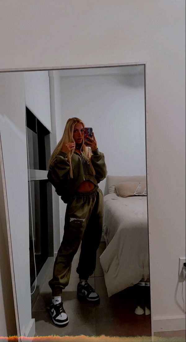 kaygcarlson image ~ Altpins