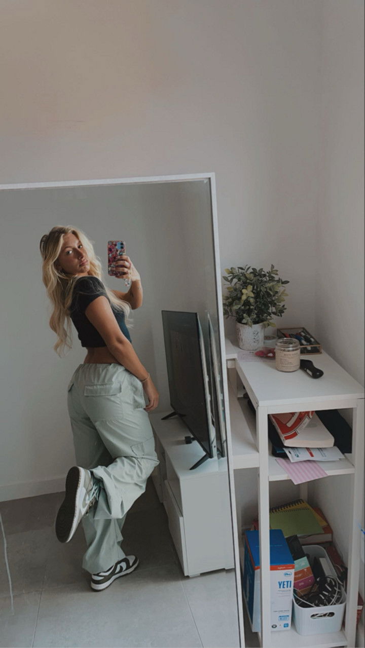 kaygcarlson snapchat image archive image