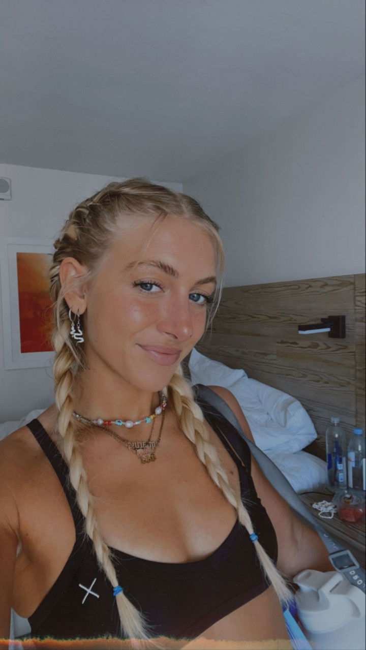 kaygcarlson snapchat image archive image