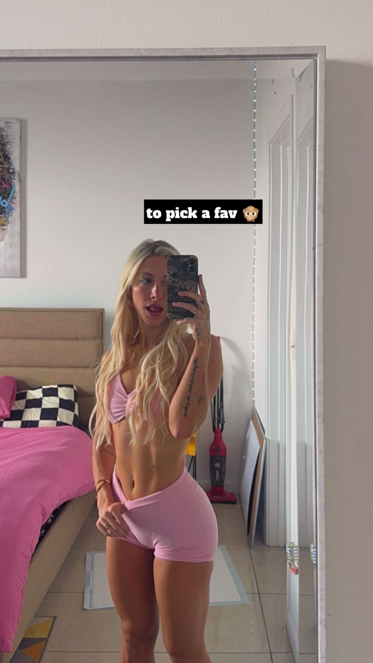 kaygcarlson snapchat image archive image